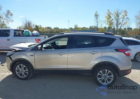 2017 Ford Escape Se z USA, uszkodzony, nr VIN 1FMCU0G91HUE92494